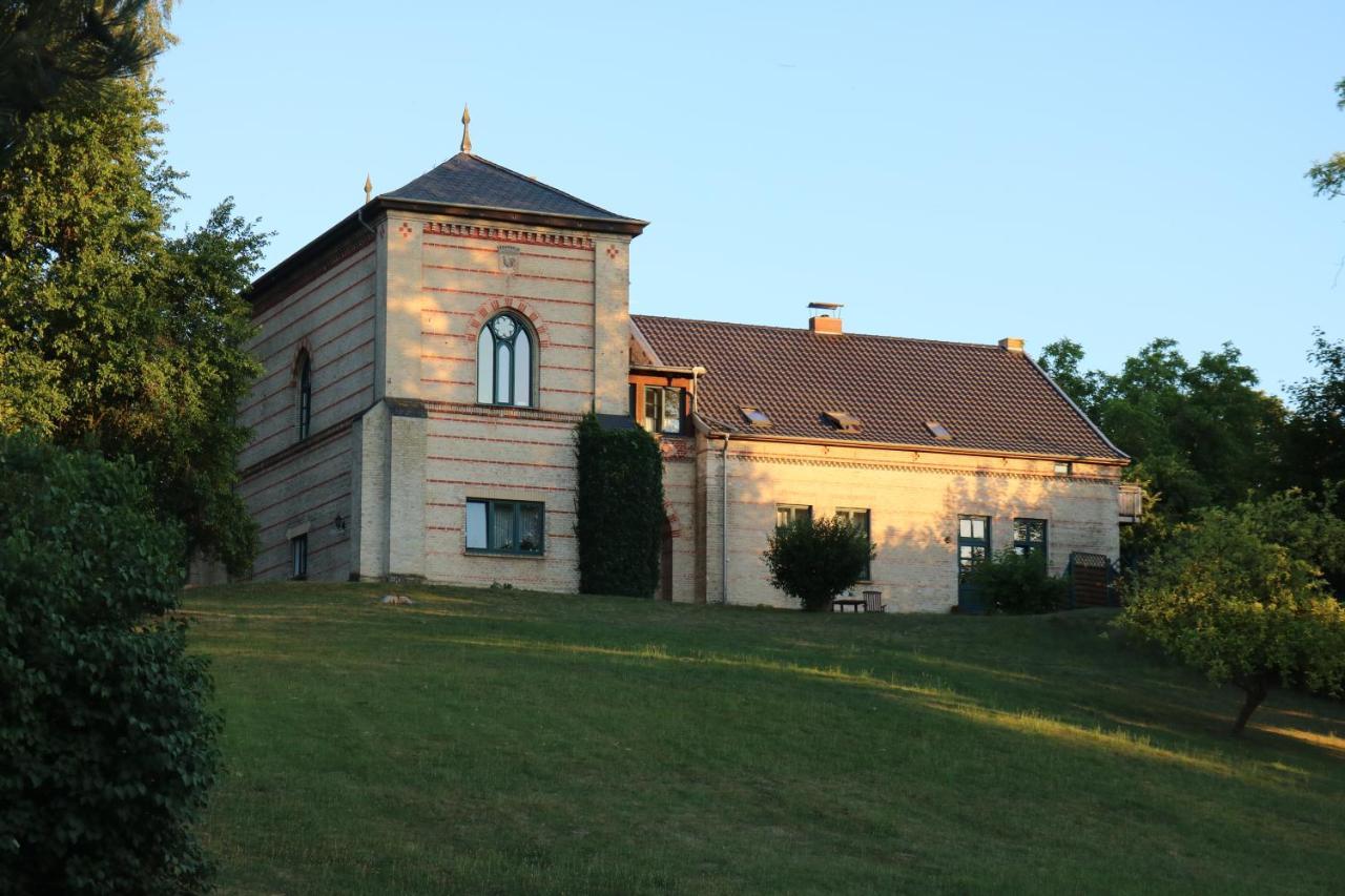 „Rentmeisterhaus Basedow“ Basedow  Exterior foto